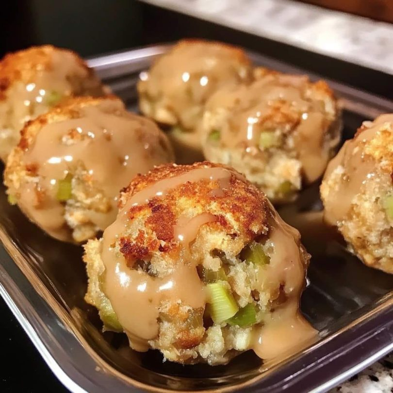 Irresistible Leftover Turkey and Stuffing Balls Recipe