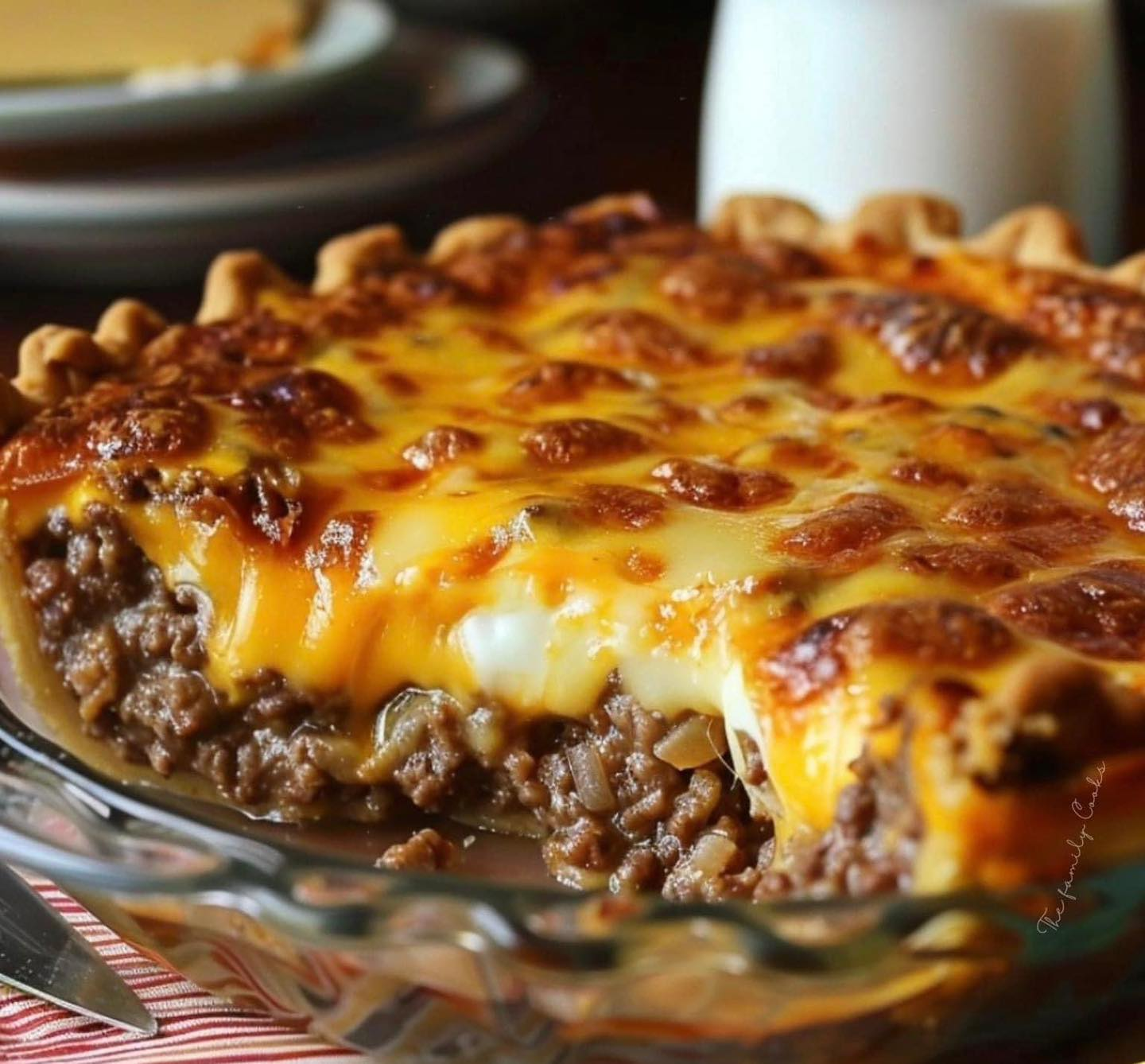 Pioneer Woman Cheeseburger Pie